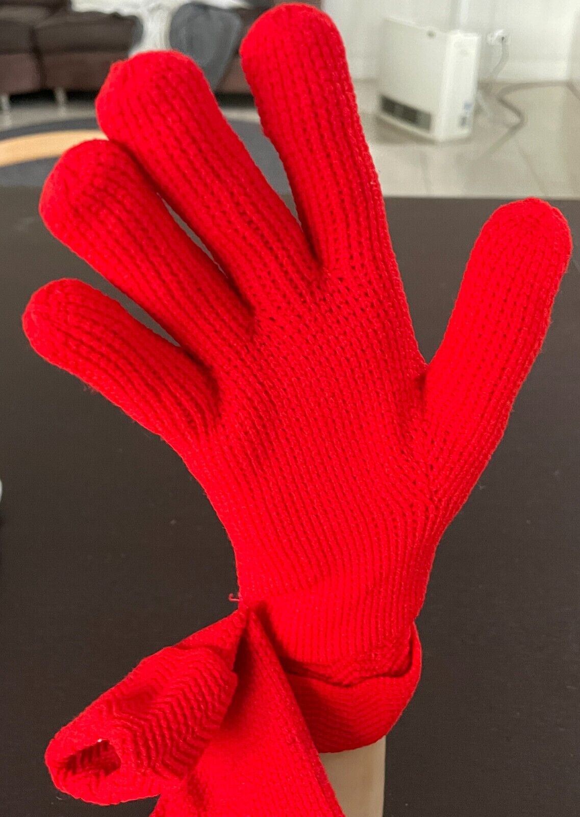 Red Hand GLOVES Stretch Thick Knit Fabric Cuffed Wrist Women's One Size NEW