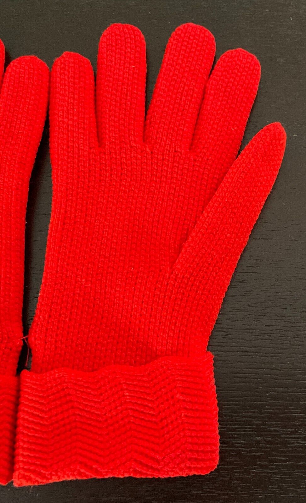 Red Hand GLOVES Stretch Thick Knit Fabric Cuffed Wrist Women's One Size NEW