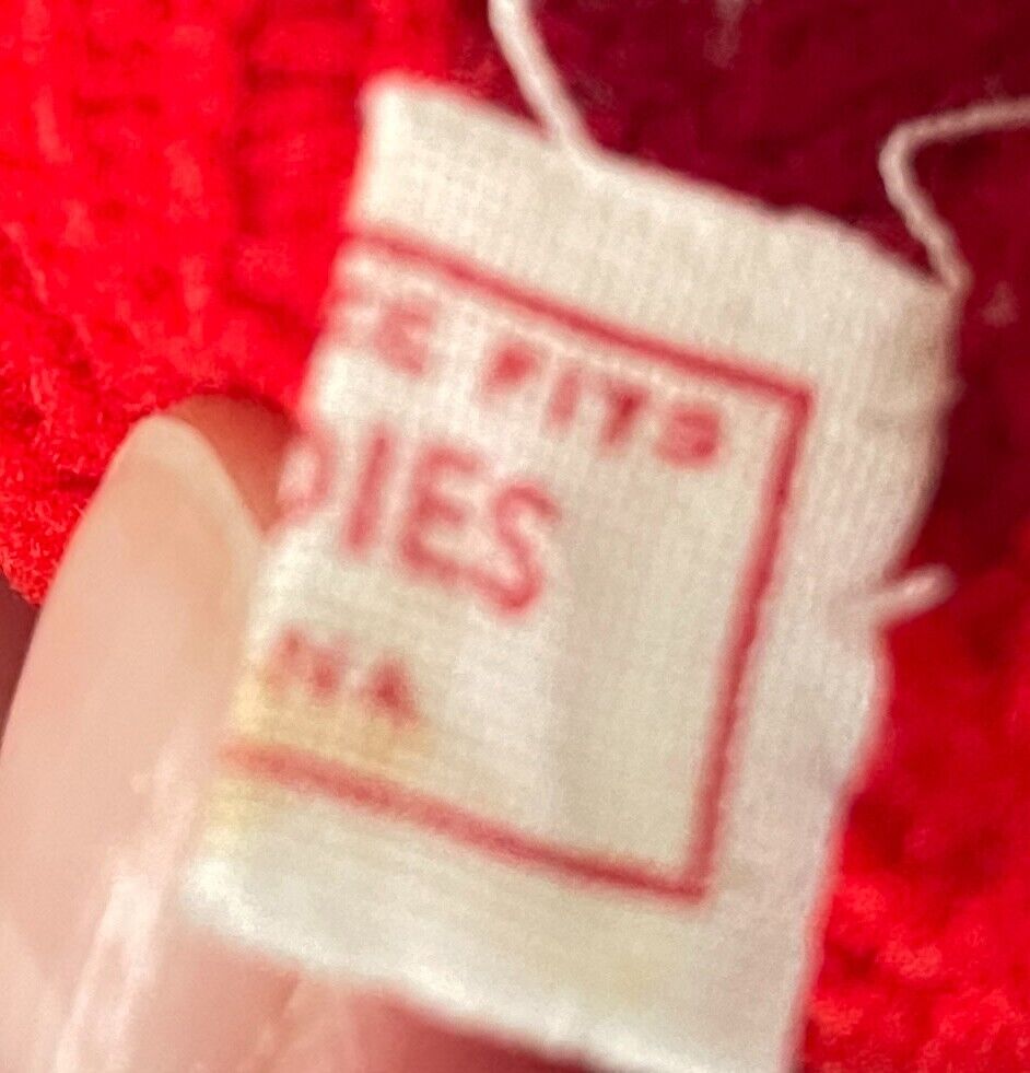 Red Hand GLOVES Stretch Thick Knit Fabric Cuffed Wrist Women's One Size NEW