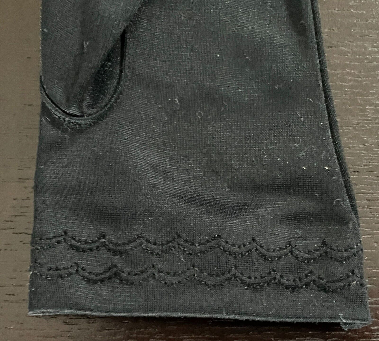 Hand GLOVES Dress Wrist Black Button Decorative Stitches Sz 7 Glam 1950's 1960’