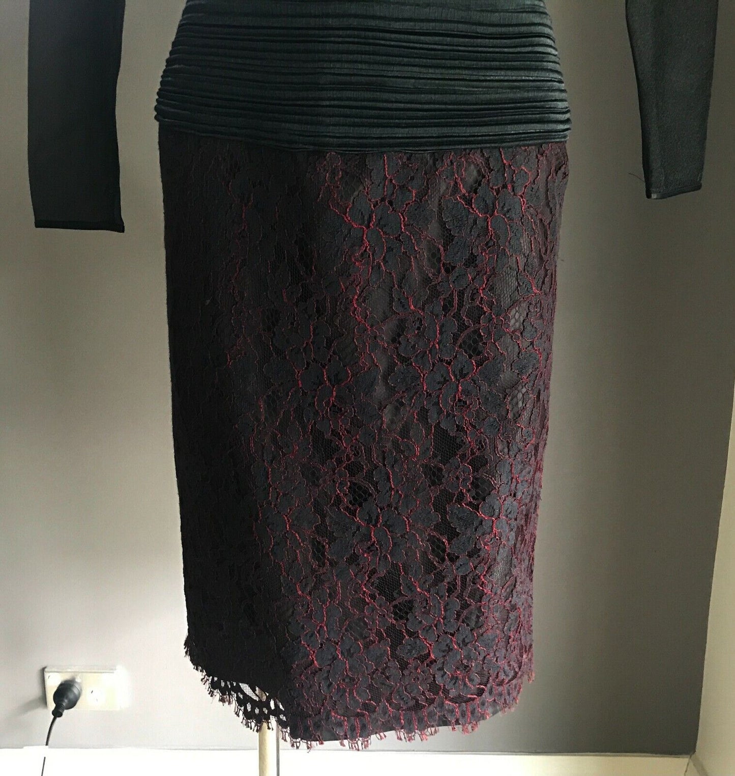 EWALDO BOCK Sheath Dress Sheer Black Organza & Black Red Lace Size 10 1980s