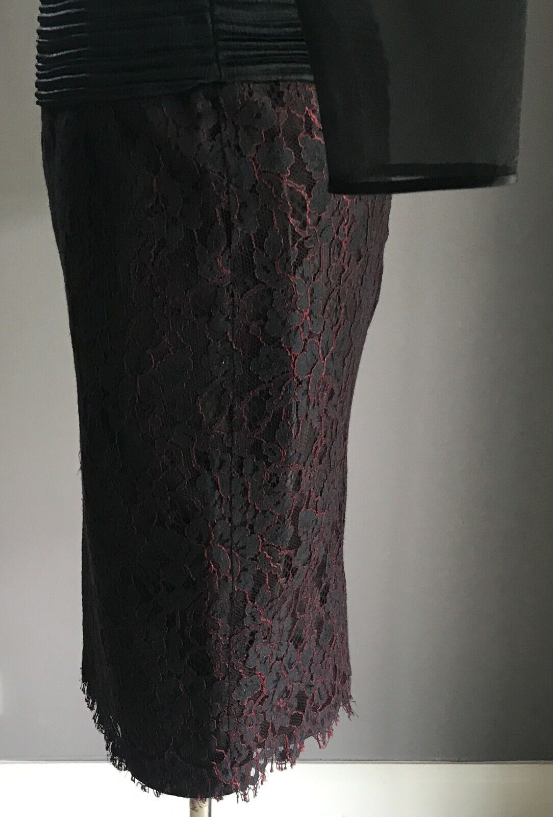EWALDO BOCK Sheath Dress Sheer Black Organza & Black Red Lace Size 10 1980s