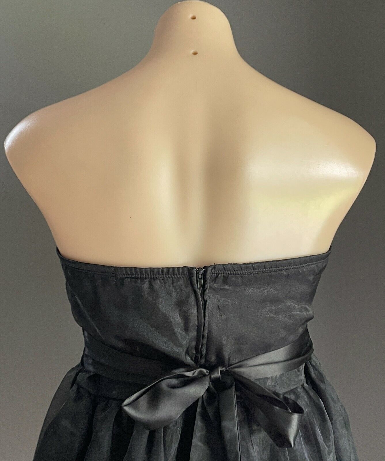 HAVE & HAVE Tie Back Dress Black Strapless Empire Waist w Embroidered Hem Size L