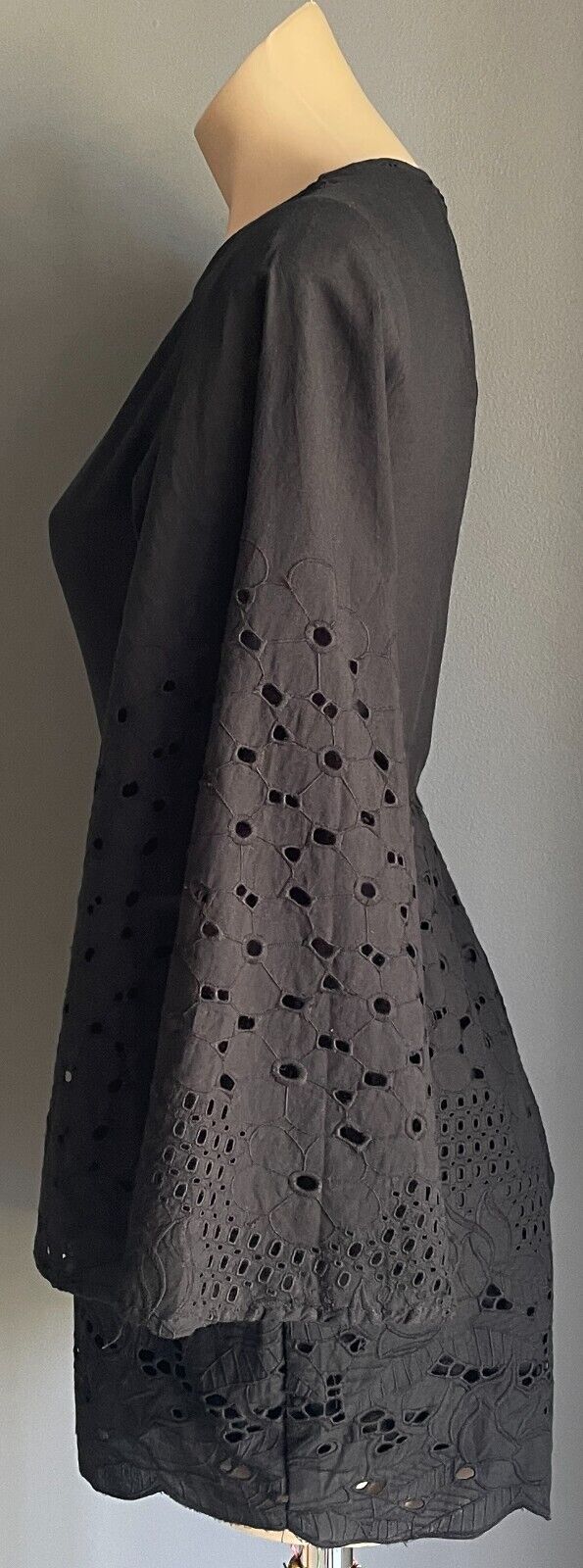 Black Shortsuit Playsuit Cutout Lace Bell Sleeve Shorts Keyhole Back Romper Sz M