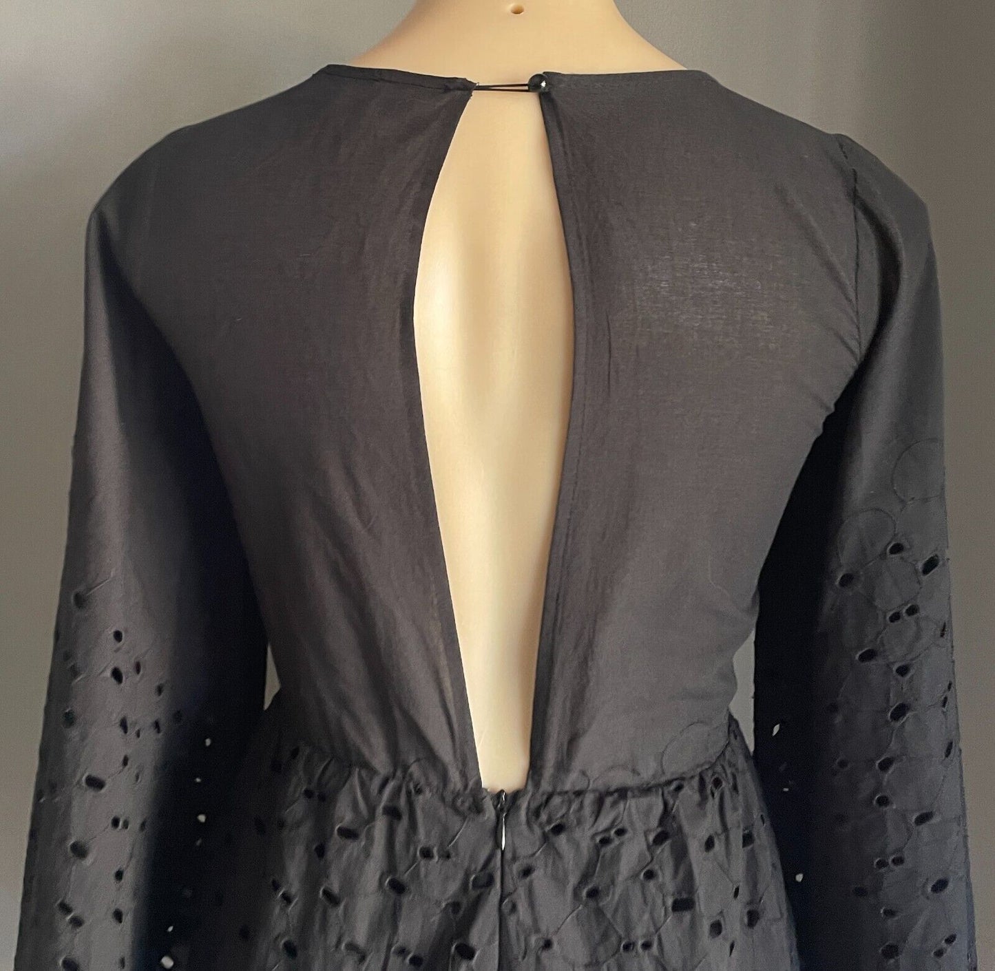 Black Shortsuit Playsuit Cutout Lace Bell Sleeve Shorts Keyhole Back Romper Sz M