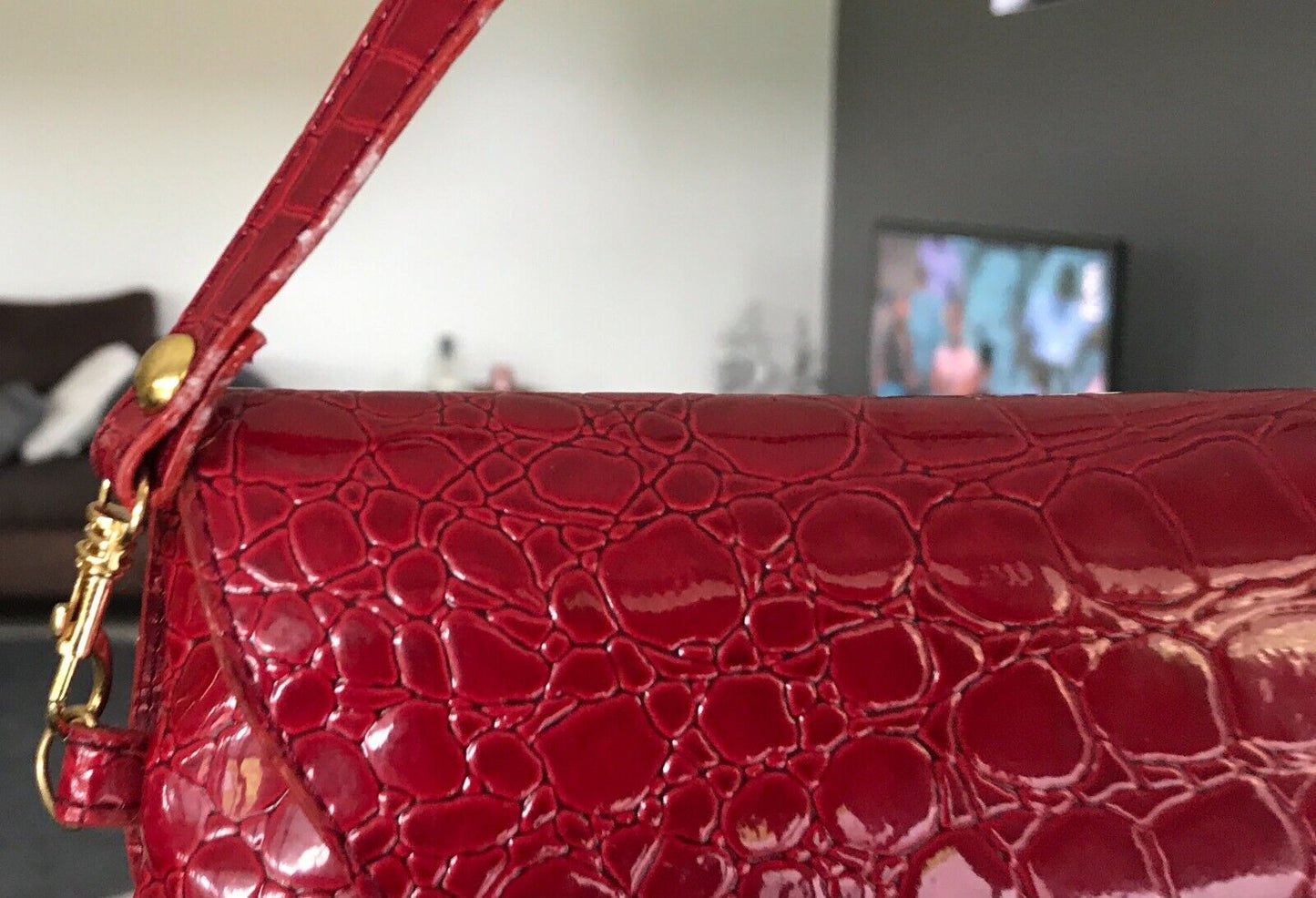 CICIERO BAGS Hand Bag Red Patent Croc Pleather Large Clutch Short Strap Vintage