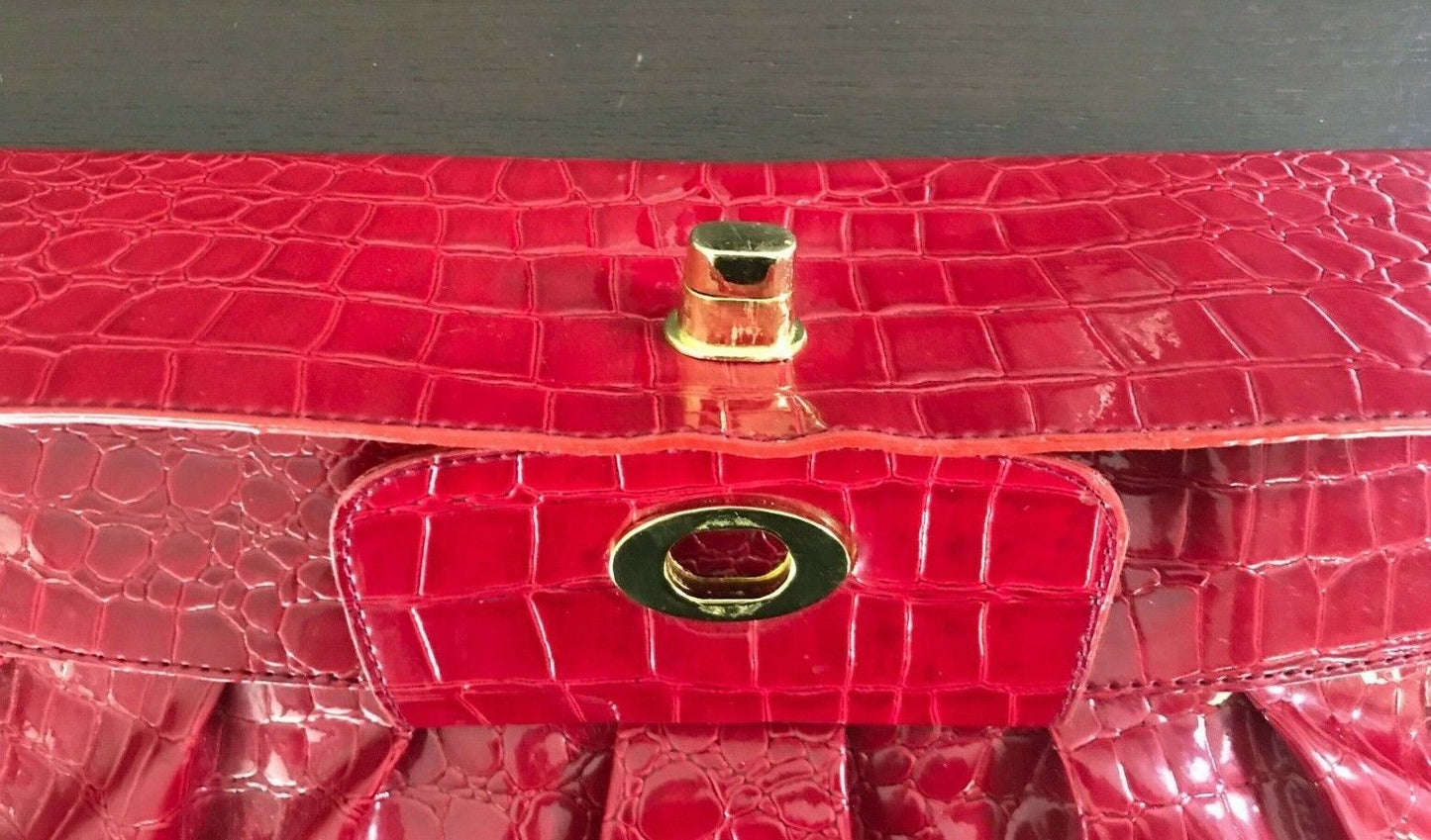 CICIERO BAGS Hand Bag Red Patent Croc Pleather Large Clutch Short Strap Vintage