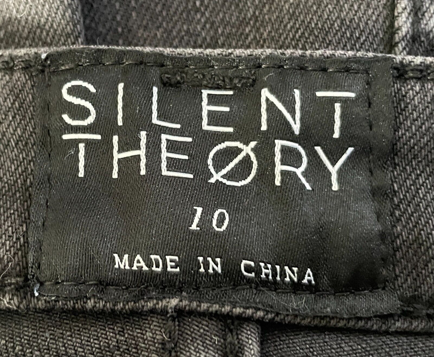 SILENT THEORY Black Denim Jeans Shorts High Rise Fray Hem Cut Off  Size 10 Hi