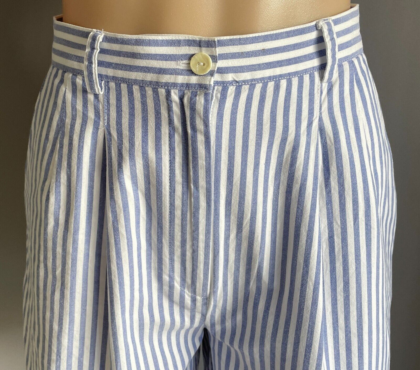 EP PRO Women's Blue & White Stripe Cotton Golf Bermuda Shorts Size 6 AU 10
