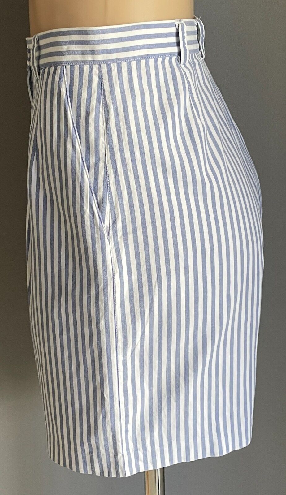 EP PRO Women's Blue & White Stripe Cotton Golf Bermuda Shorts Size 6 AU 10