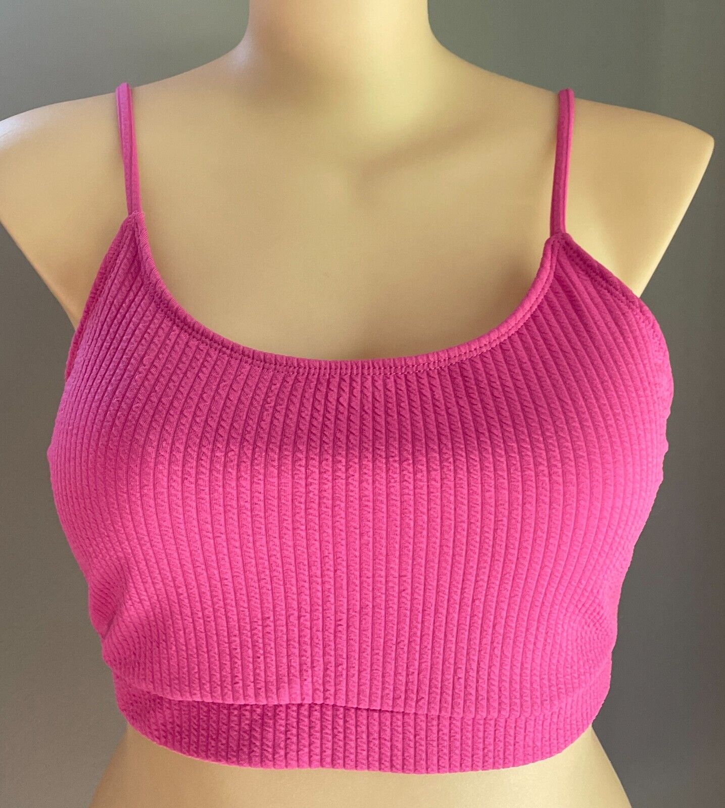 Sport  Crop Top Textured Pink Fabric Adjustable Straps Size 3XL 22 Gym Work Out