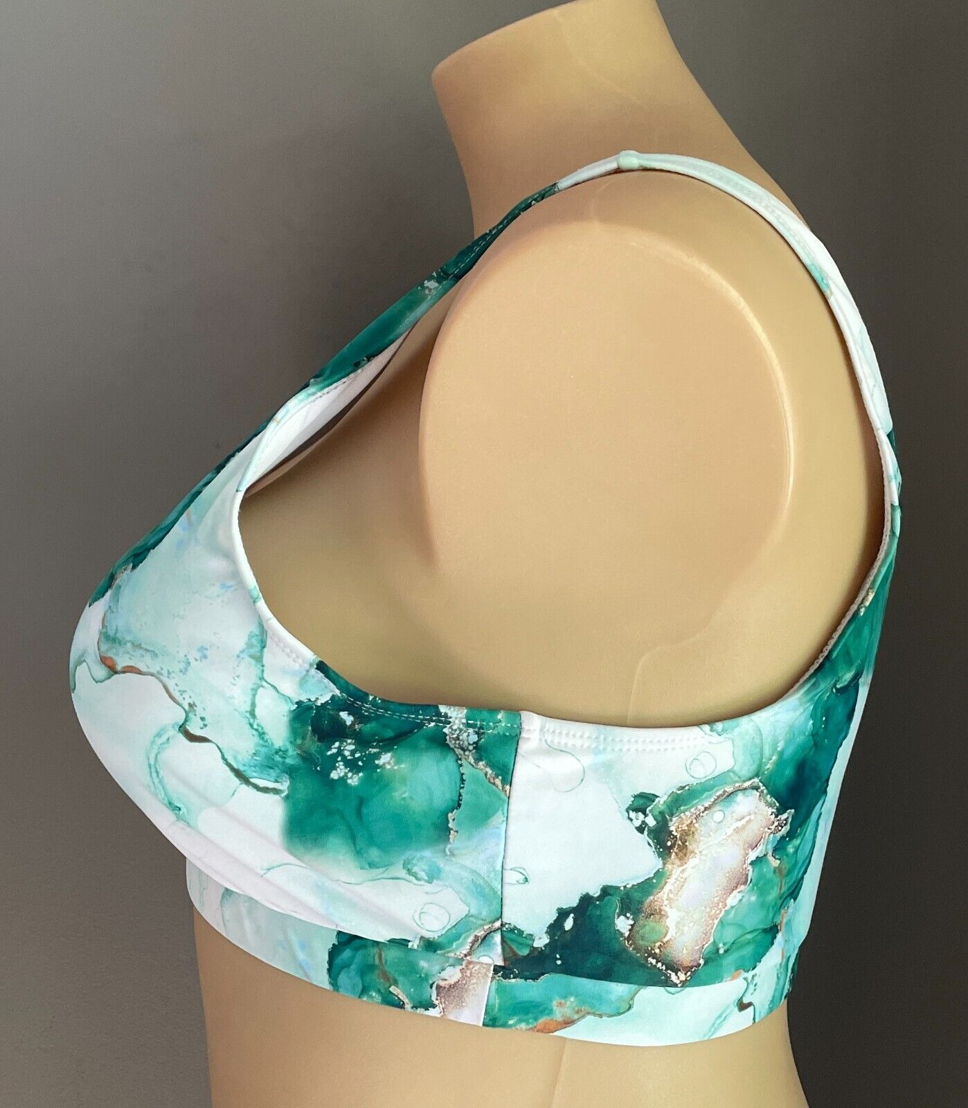 Sport Crop Top V-Neck Shades of Green Marble Print 3XL 22 Gym Work Out Active