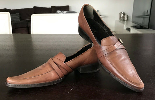 IRONY Brown Leather Pointy Toe Shoes w Strap & Buckle Detailing Ladies Size 36