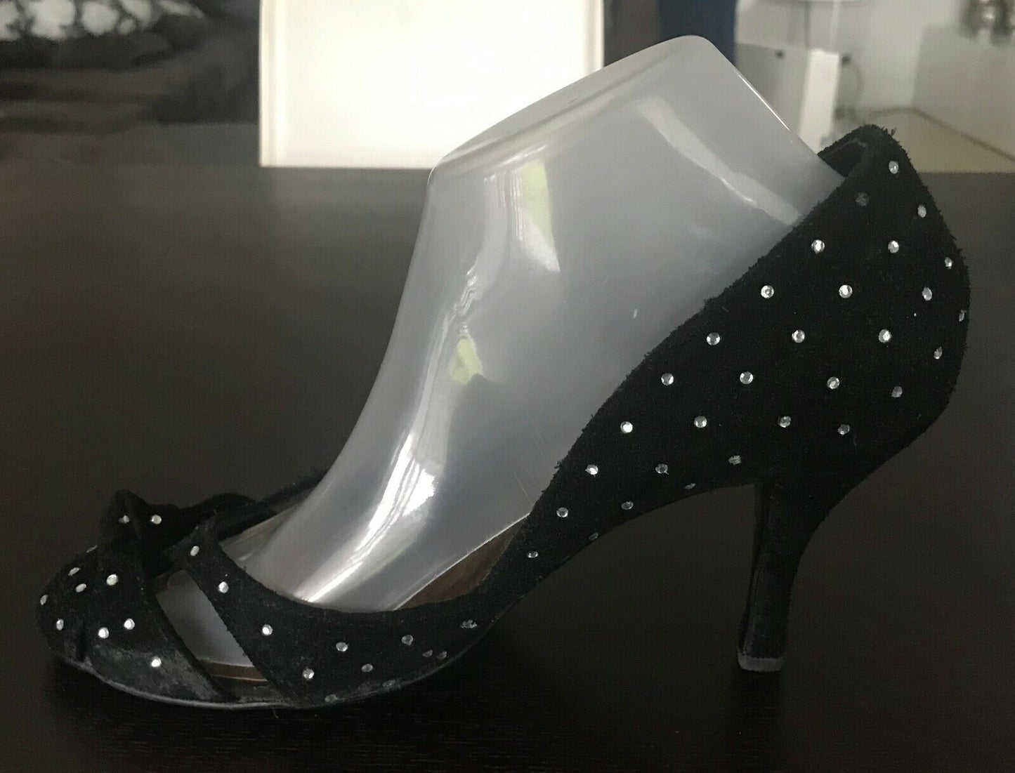 FRIIS & COMPANY High Heel Pumps Black Suede Crystal Embellished Shoes Size 40