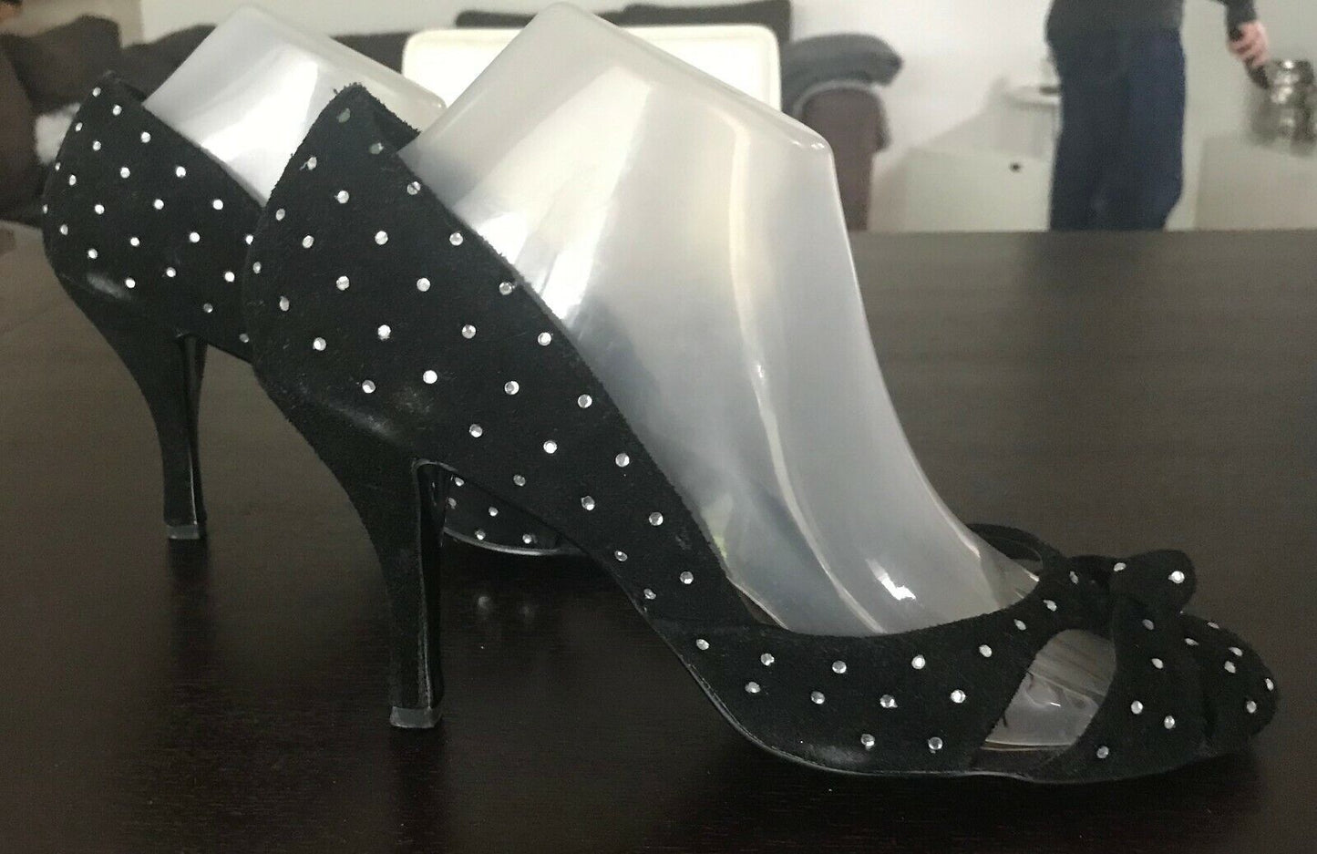 FRIIS & COMPANY High Heel Pumps Black Suede Crystal Embellished Shoes Size 40