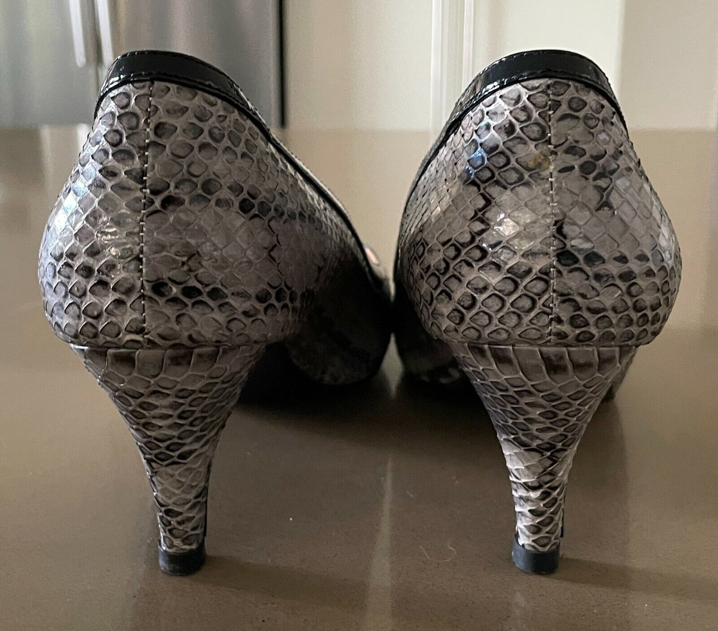 VICKIE HONG KONG Custom Shoes Brown Taupe Black Patent Snake Leather Heels Sz 42