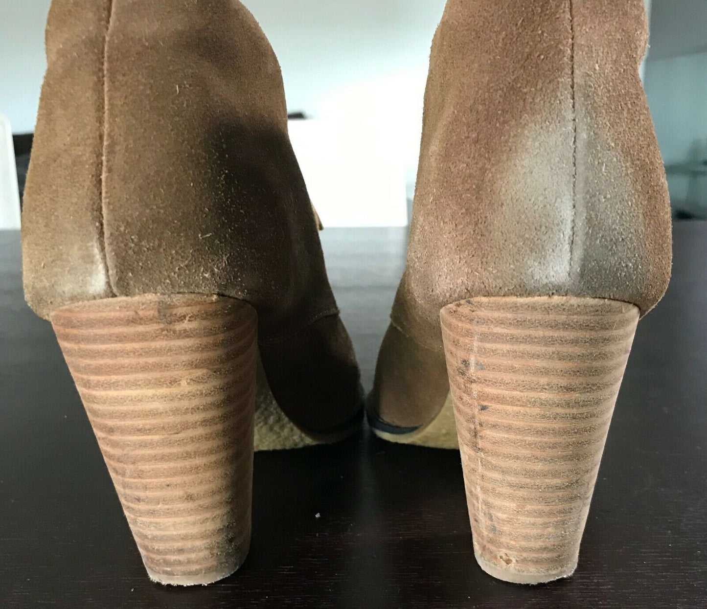 ZU "Mirage" Shoes Camel Suede Leather Lace Up Block Heel Booties Ladies Size 9