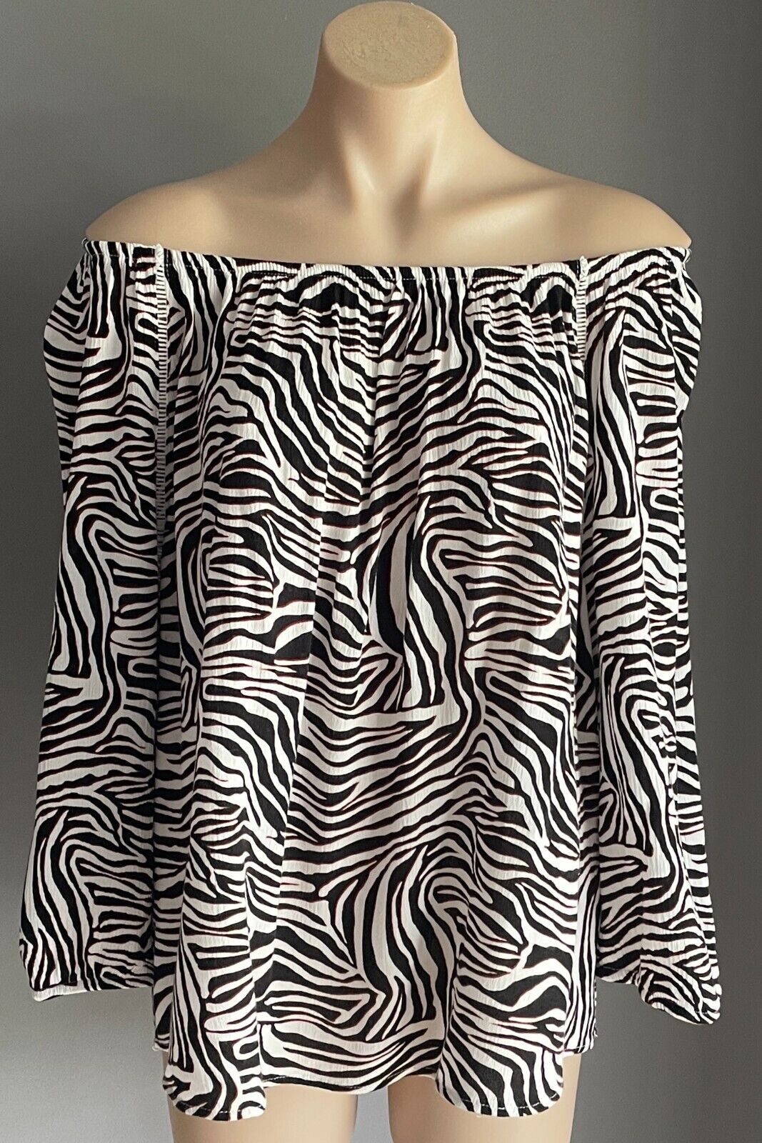ROCKMANS Top Black White Brown Print Elastic Off Shoulder Long Sleeve Size 18