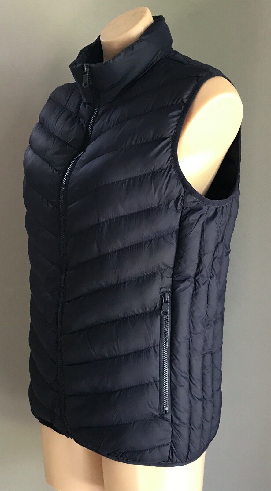 LATEST VOGUE WEATHER GEAR "Oscillator" Puffer Jacket Navy Sleeveless Size XL