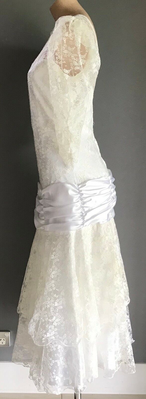 MICHELLE R Wedding Dress Off White Lace Lined Drop Waist  Sz 10 Vintage 1980s