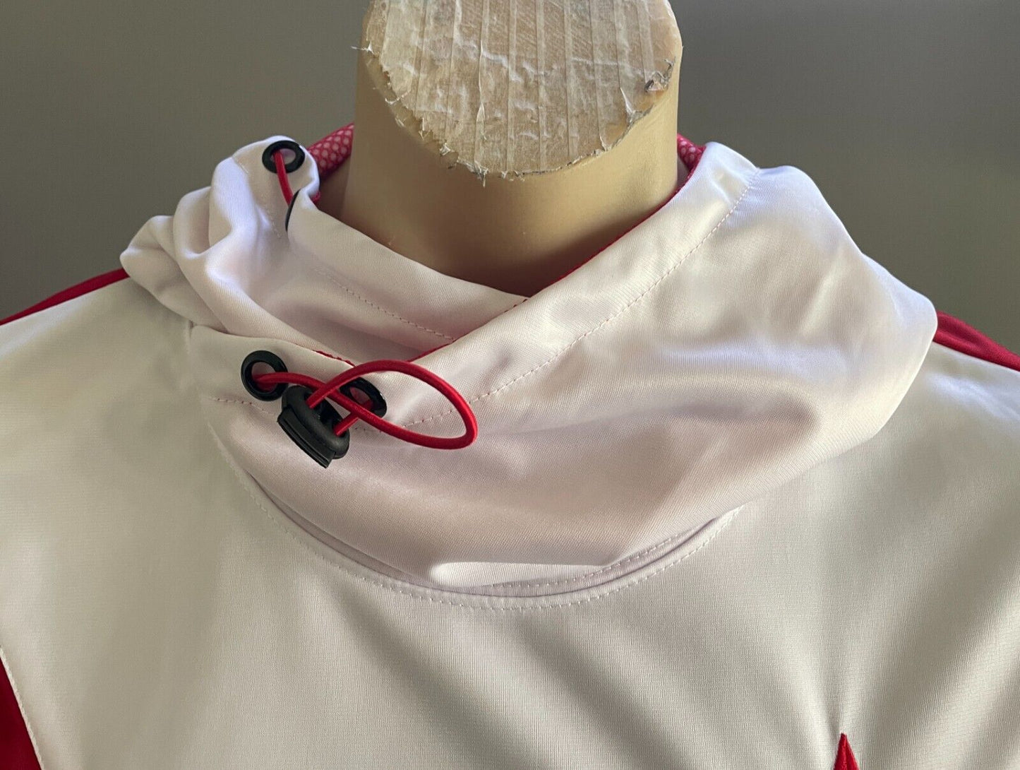 ASSASSINS CREED Black Flag Hoodie 2014 Red White Black Trim Long Sleeve Size M