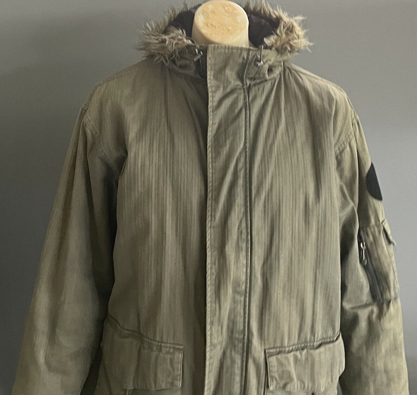 STUSSY Hooded Jacket Gear Khaki Winter Warm Fur Trim Hoodie Mens Size L Vintage