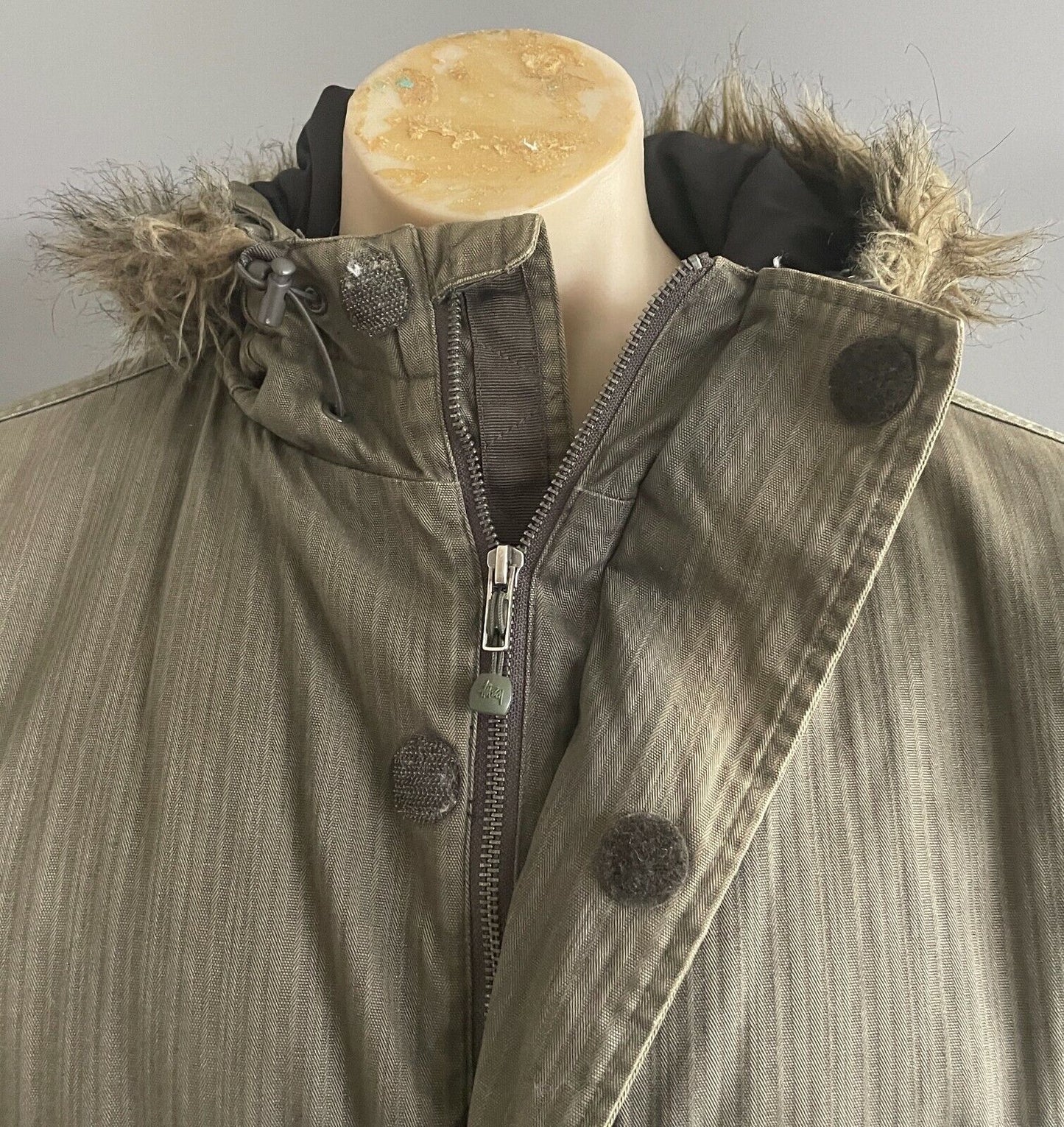 STUSSY Hooded Jacket Gear Khaki Winter Warm Fur Trim Hoodie Mens Size L Vintage
