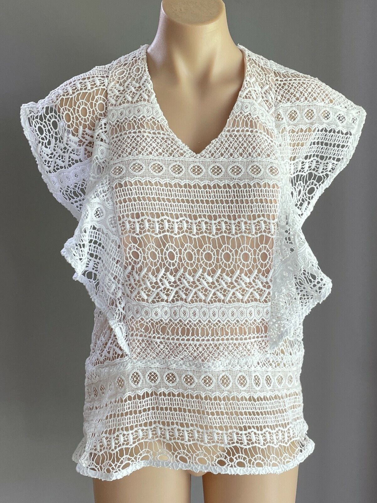 SEED HERITAGE Short Sleeve Blouse White Lace Ruffle Trim Nude Lining Top Sz 10