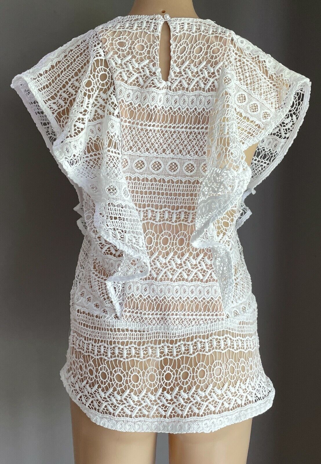 SEED HERITAGE Short Sleeve Blouse White Lace Ruffle Trim Nude Lining Top Sz 10