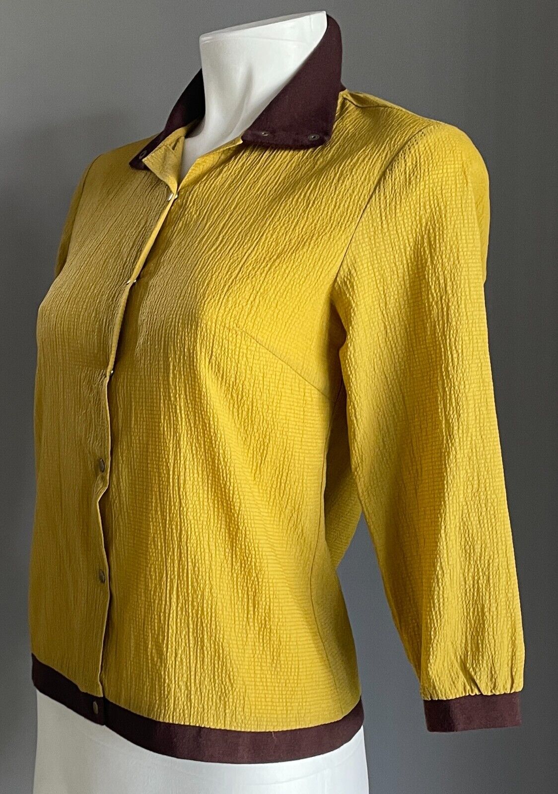 MOTE DE FEMME Mustard Brown Seersucker 3/4 Sleeve Snap Front Top 36 AU 8