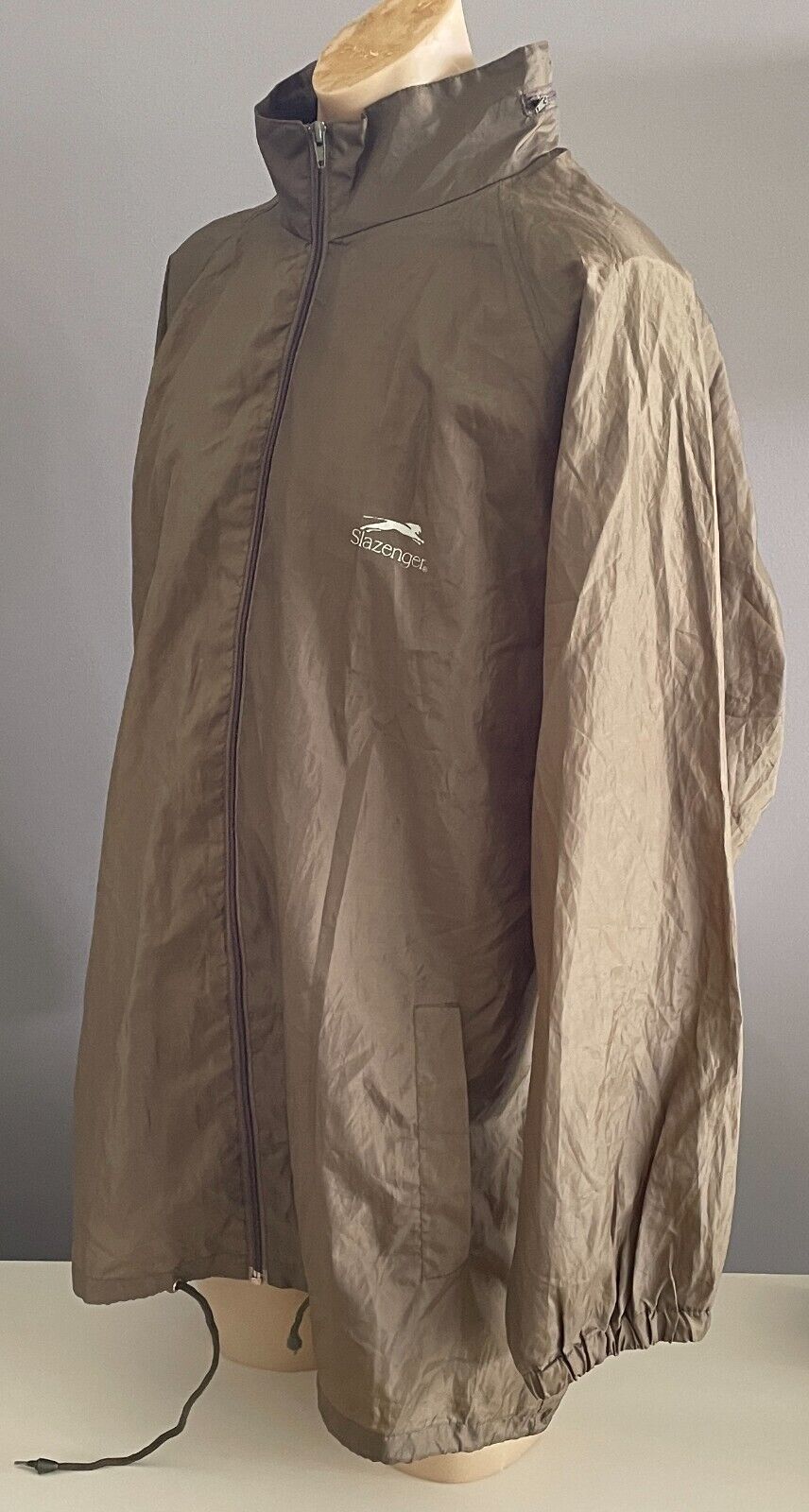 Mens SLAZENGER Jacket Khaki Soft Shell Lightweight Wind Cheater  XXL  110cm NEW