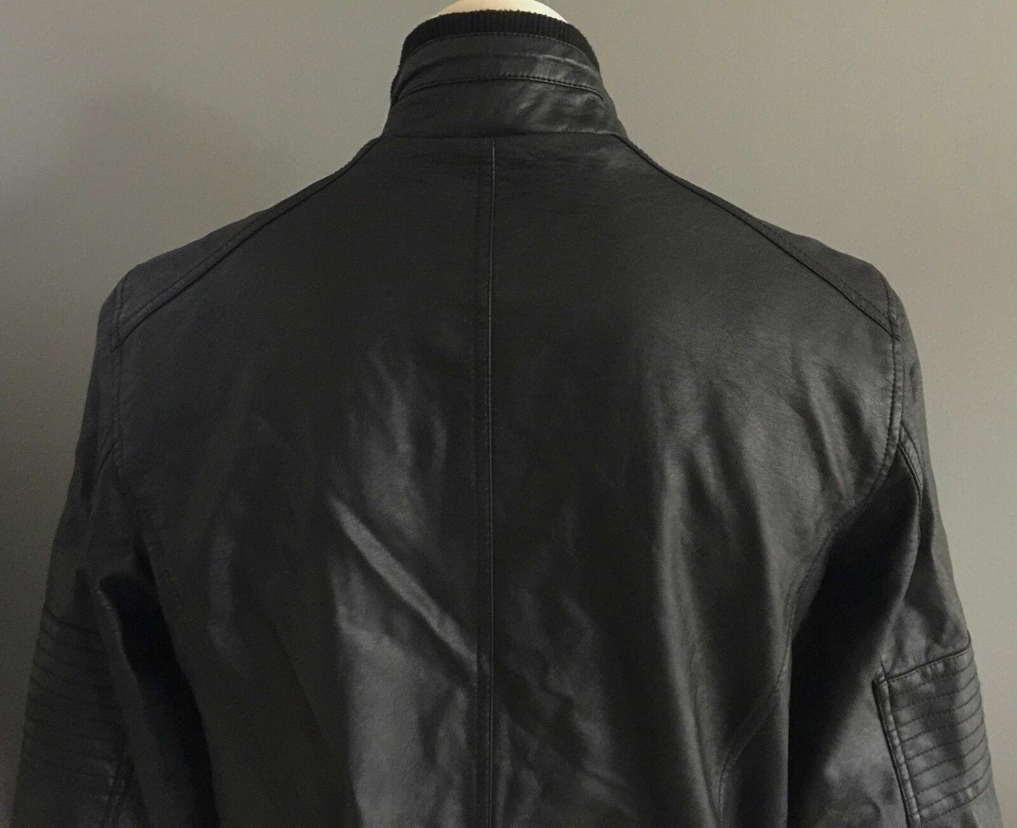 Mens BRAVE SOUL HERITAGE Black "Jenkins" Pleather Bomber Weather Jacket Size L