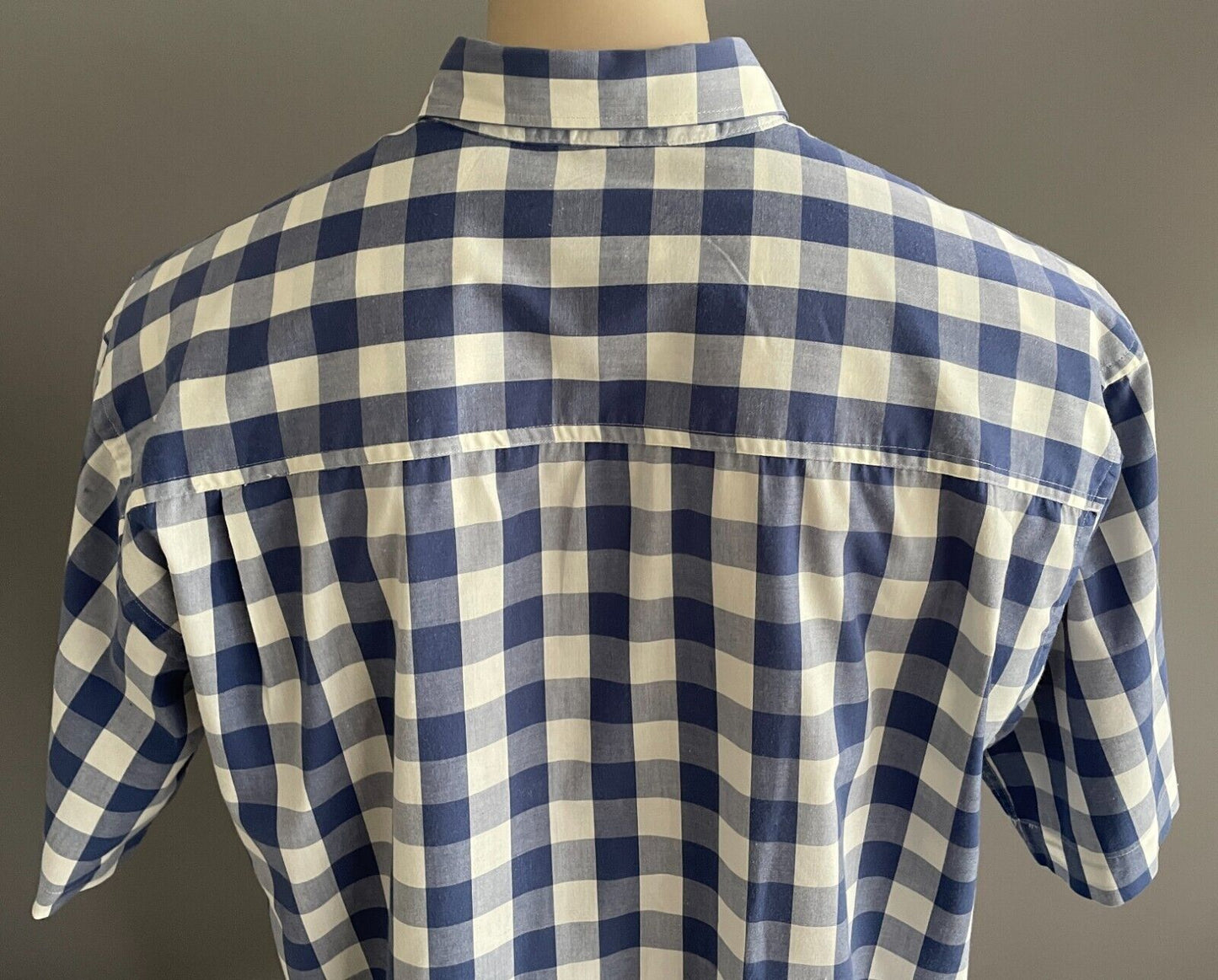 HC STUDIO Shirt Blue & White Check Print Mens Size M Classic Fit Short Sleeves