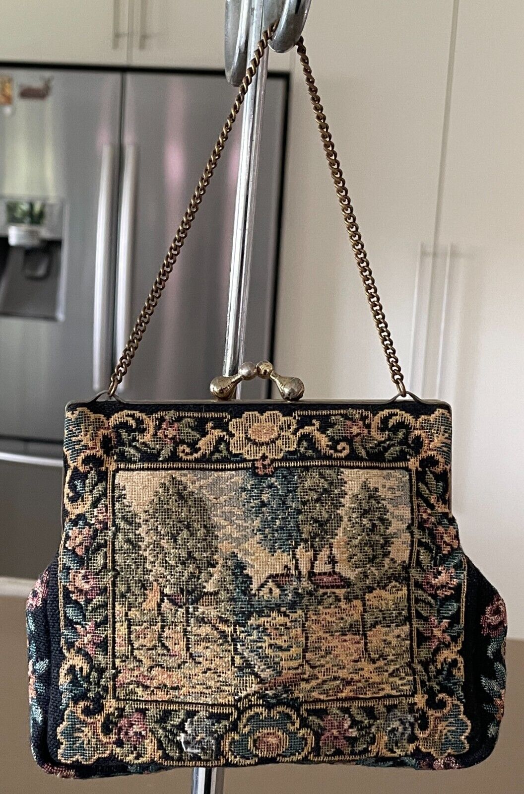 Vintage Multicolour Tapestry Cottage/Country Print Small Frame Purse with Chain