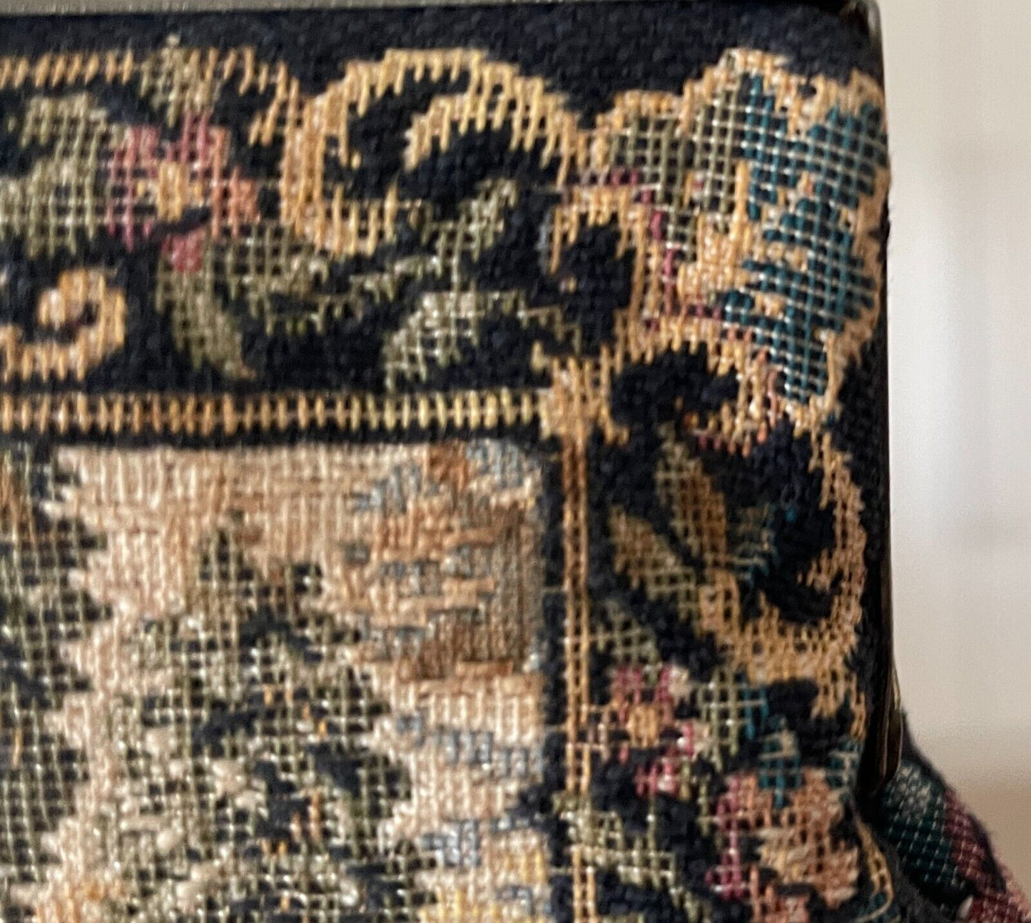 Vintage Multicolour Tapestry Cottage/Country Print Small Frame Purse with Chain