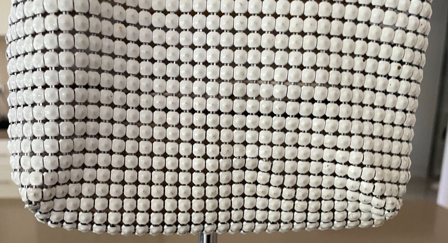 Vtg 70s GLOMESH White Short Chainlink Aluminium Mesh Medium Purse Clutch