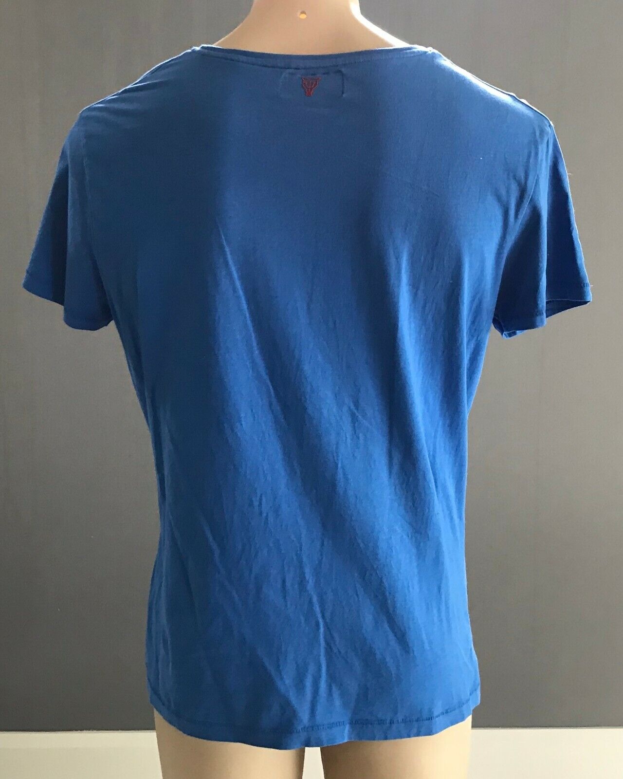MOOKS T Shirt Blue Short Sleeve Grey w Motif Print Tee Mens  Size L