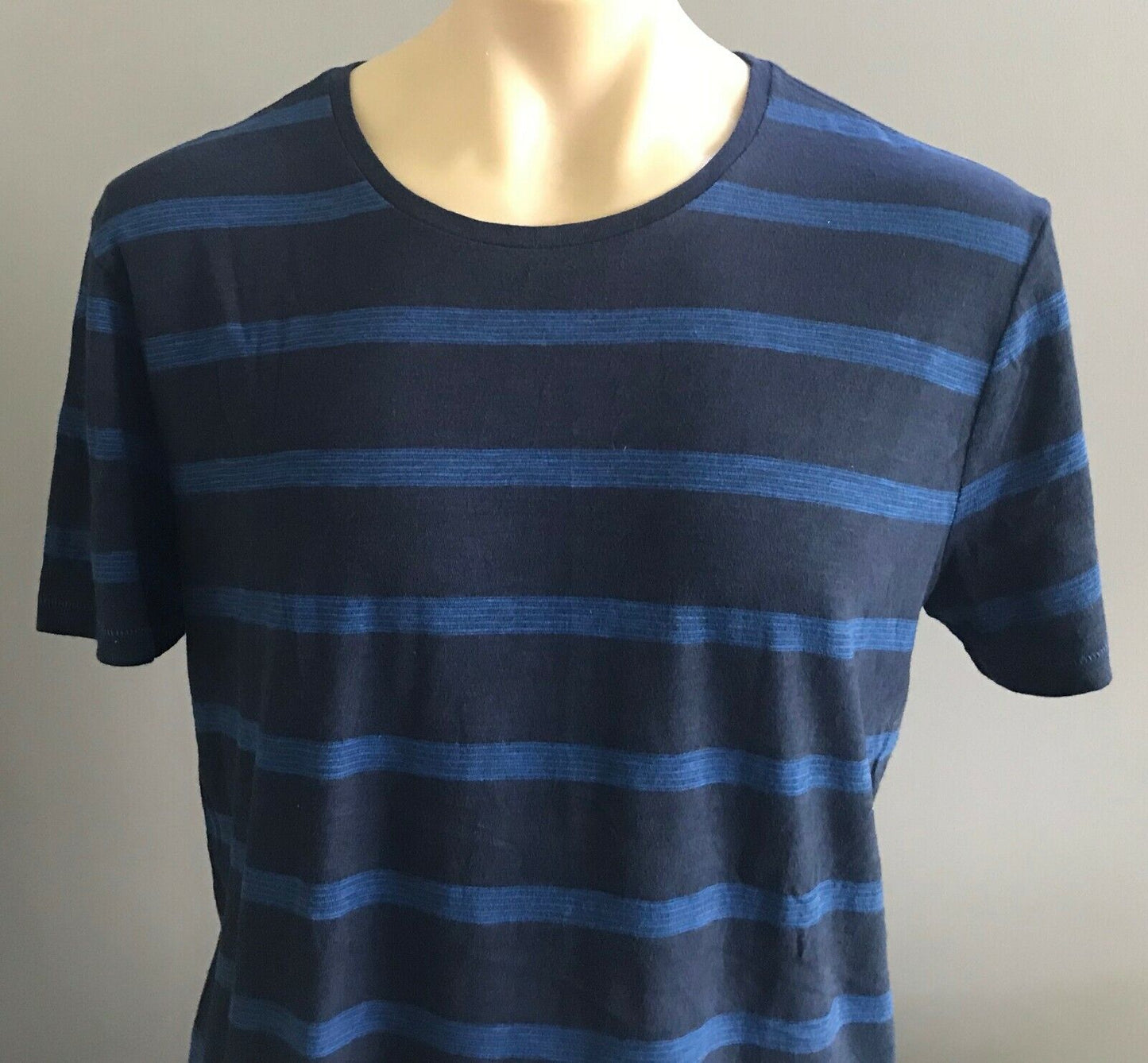 JAG T-Shirt Blue & Black "Slub Stripe" Short Sleeve Mens Size L Tee Shirt NEW