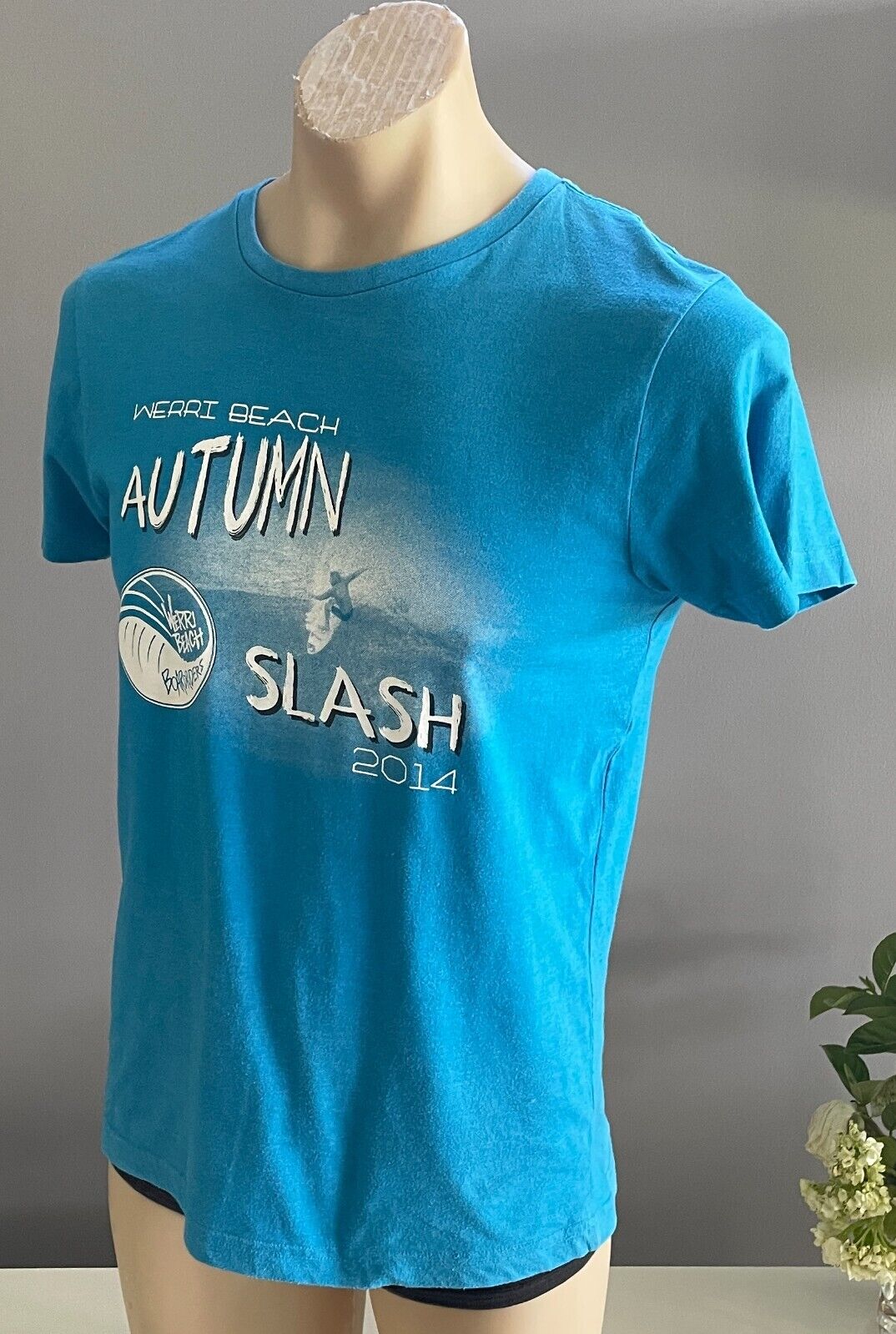 Blue Short Sleeve T-Shirt "Werri Beach Autumn Slash 2014" Unisex Chest 100cm Tee