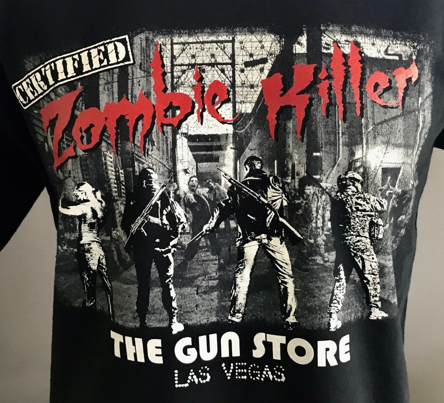 THE GUN STORE LAS VEGAS Black "Zombie Killer" T-shirt Short Sleeve Mens Size L