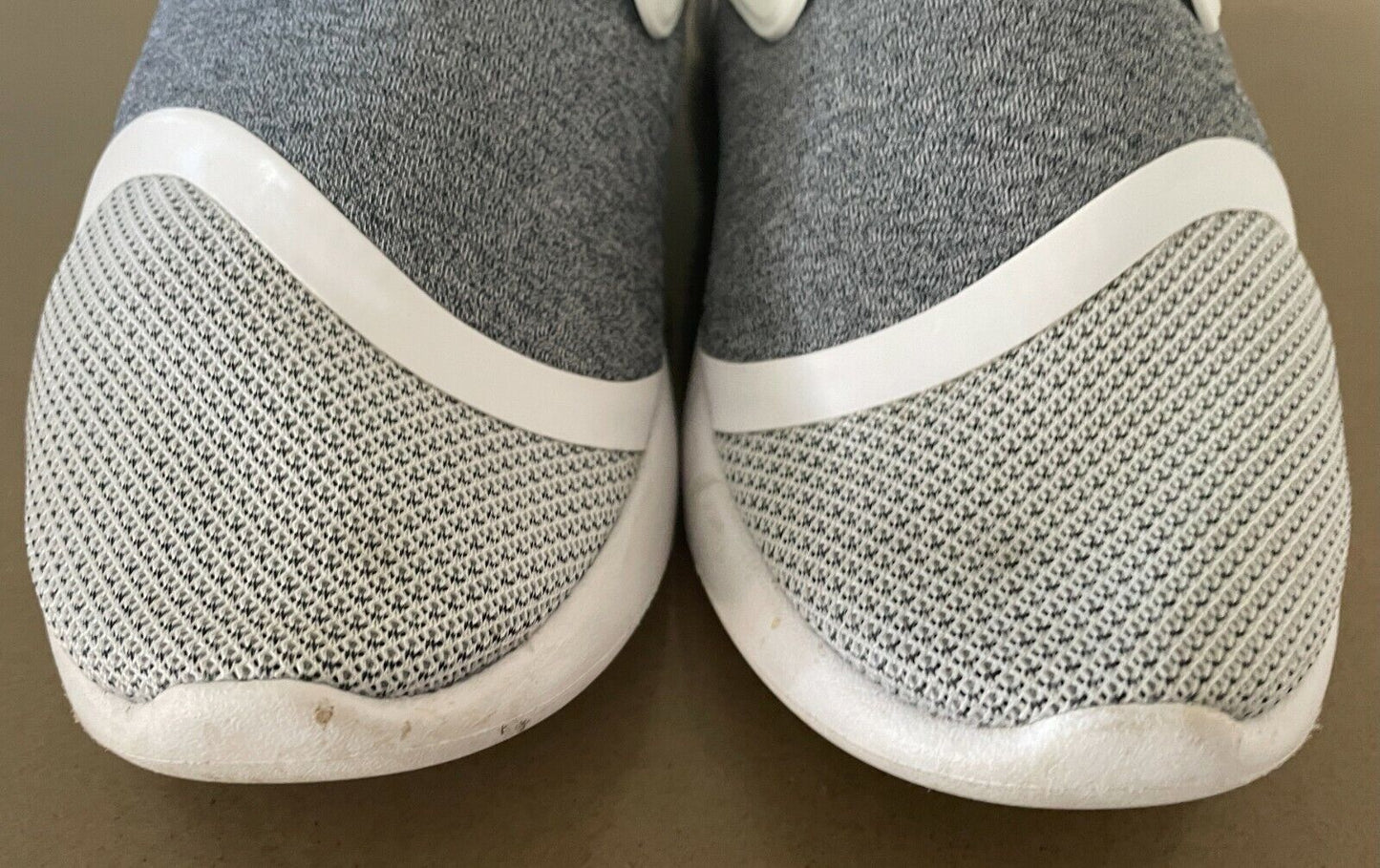 NIKE 923620 100 Lunarcharge Sneakers Shoes White Speckle Mens  Size US 8 UK 5.5