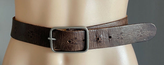 Ladies LEATHER Belt 4cm Tan Embossed Flowers Fit Essential Waist 81cm - 91cm