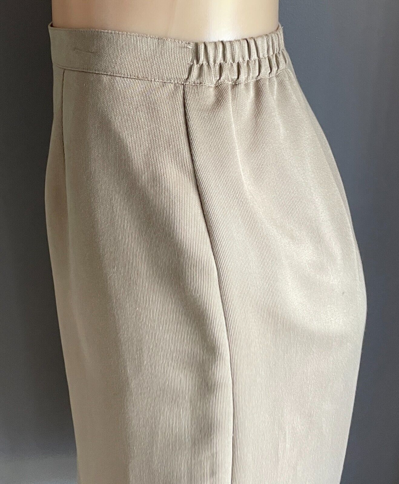 Vintage D.I.O Lined Skirt Khaki Brown Straight Partially Elastic Waist  Size 16