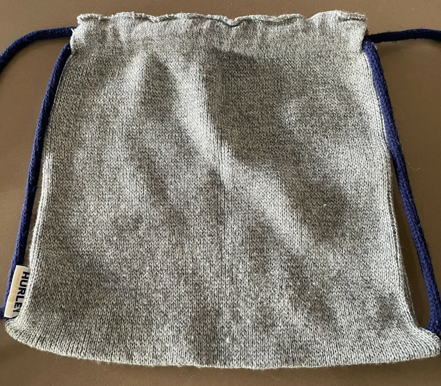 HURLEY  Grey Marle Knit Drawstring Backpack - 33cm x 34cm Dust Bag Travel