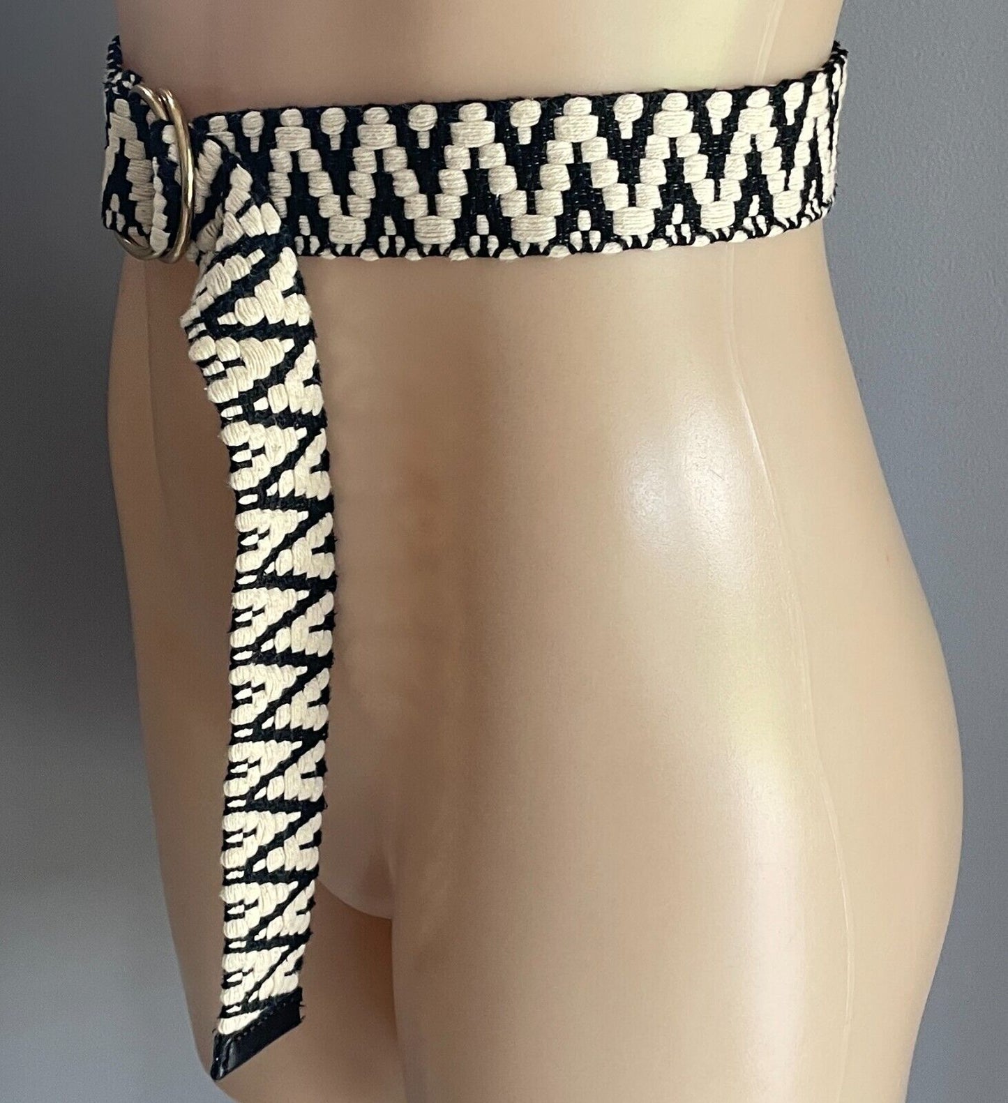 Ladies Belt KOOKAI Black & Off White Cotton Zig Zag Print D-Ring 100.5cm Long 10