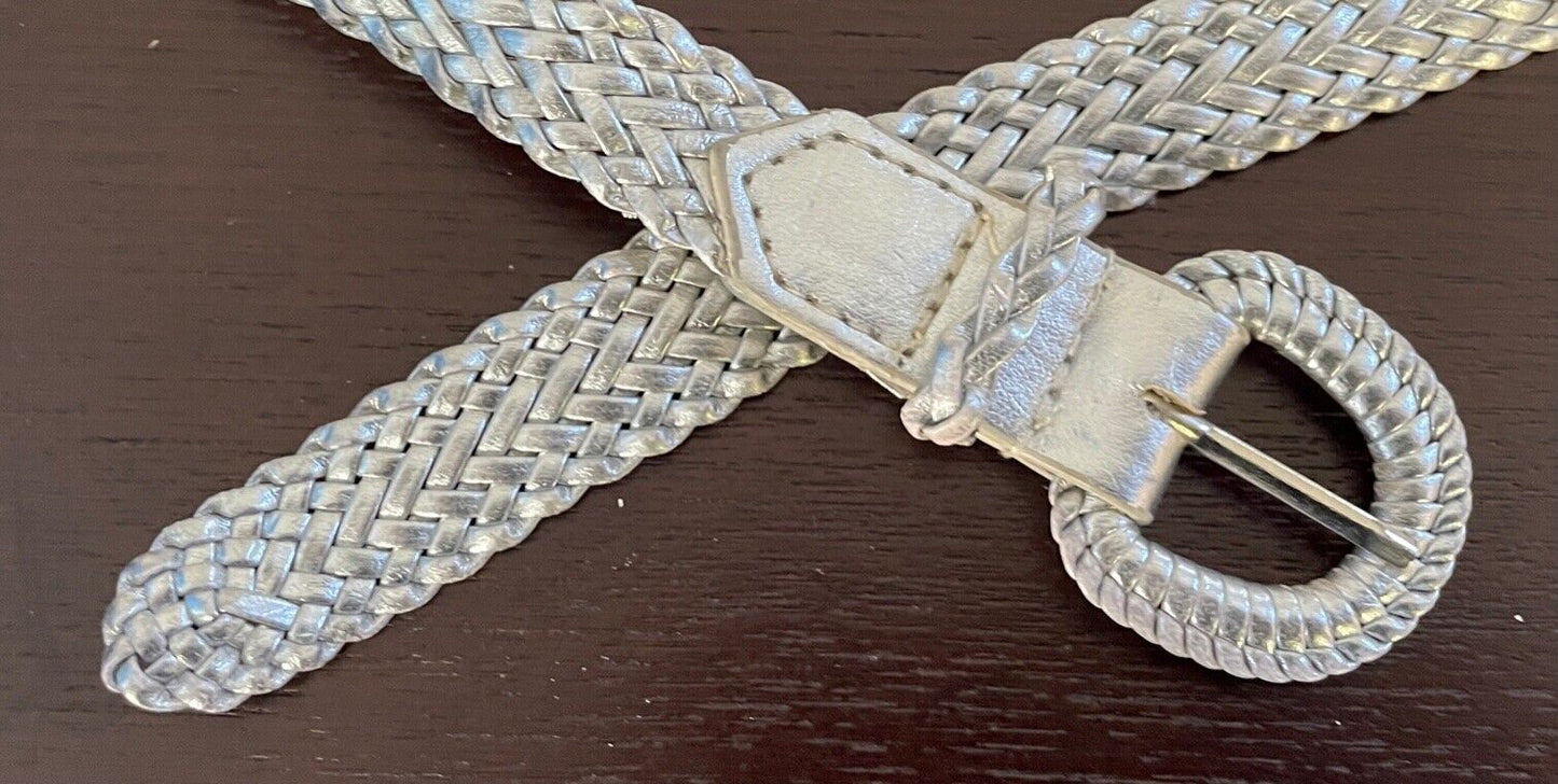 Ladies Belt Pleather 2cm Silver Woven w Silver Tone Buckle Ladies Size XS