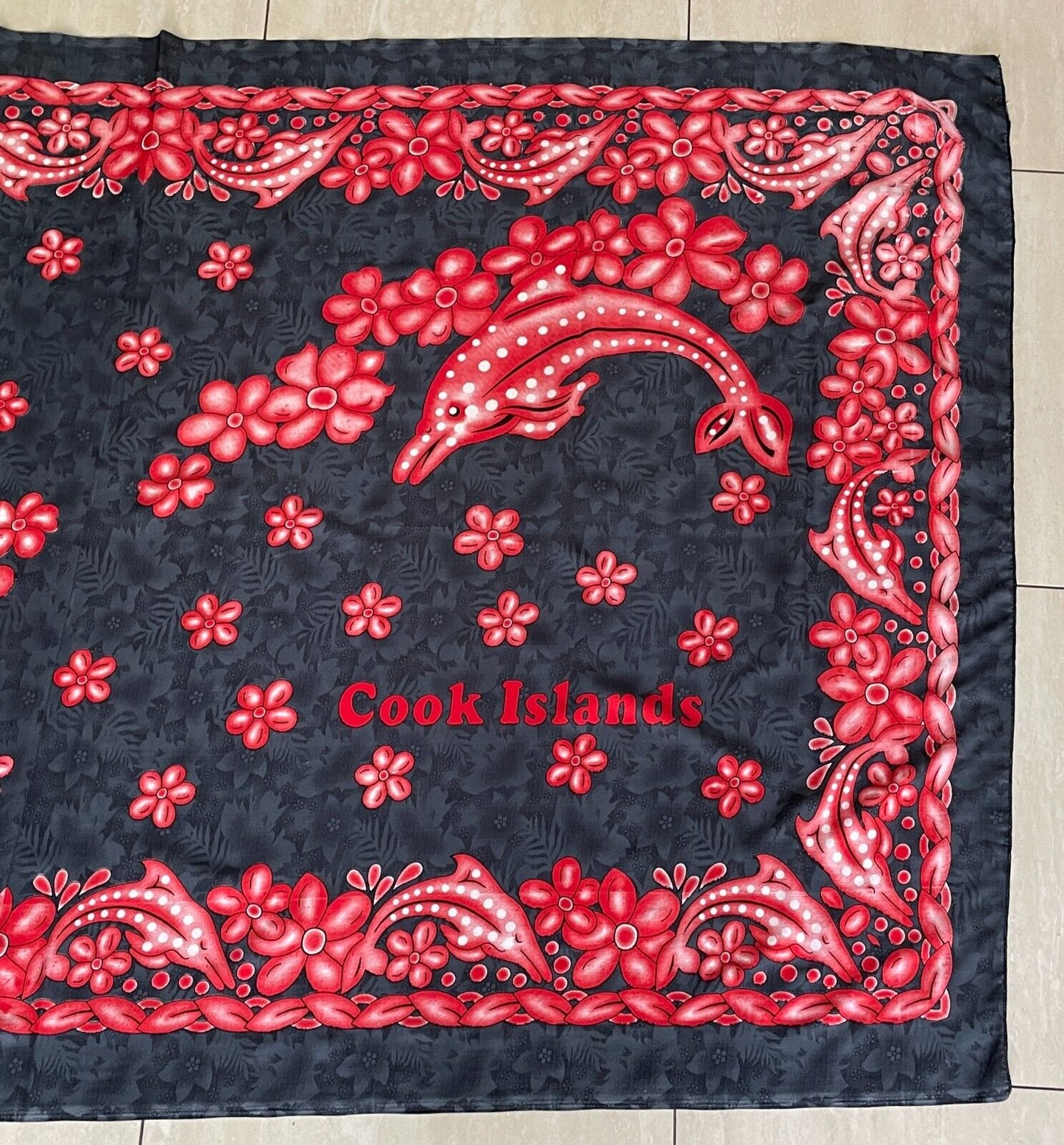 SARONG Cook Islands Grey Coral White Floral Dolphin To Fit Size 8  14 Beach Pool