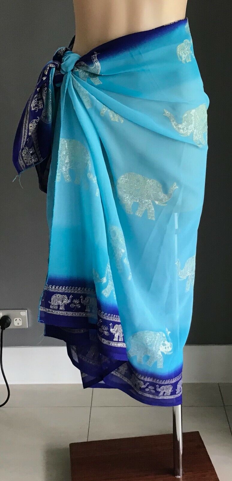 SARONG Elephant Print Blue Purple Edge Semi Sheer Rectangle Scarf Size 8 12 New