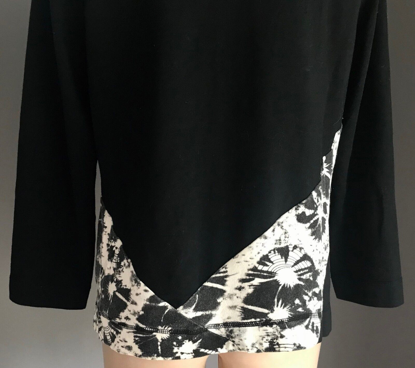 THREADZ Jacket Zip Front Casual Stretch Black w White Print Ladies Size L 14
