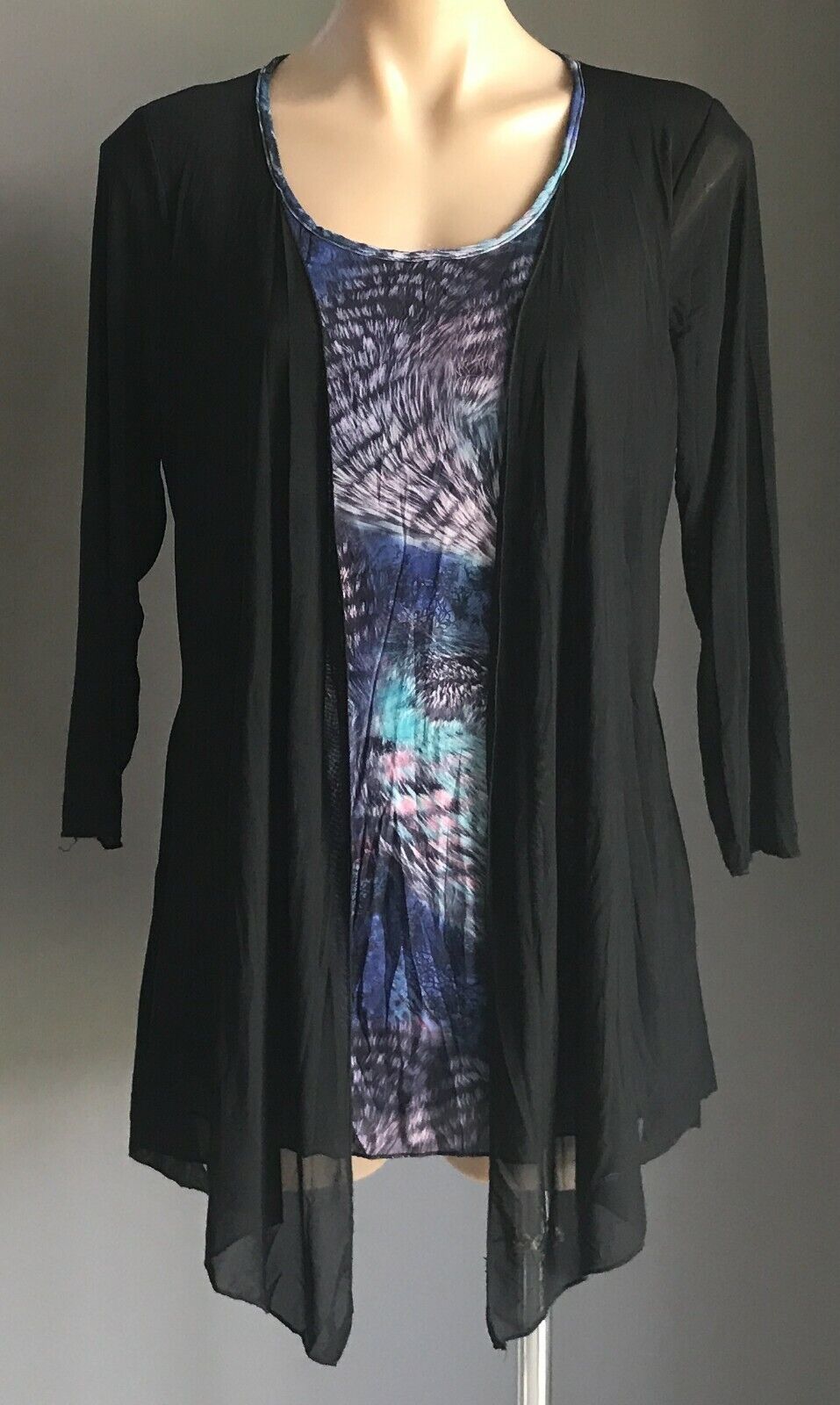 TWOFER Cardi 3/4 Sleeve Top Blue Purple Feathery Print & Black Mesh Side Size 14